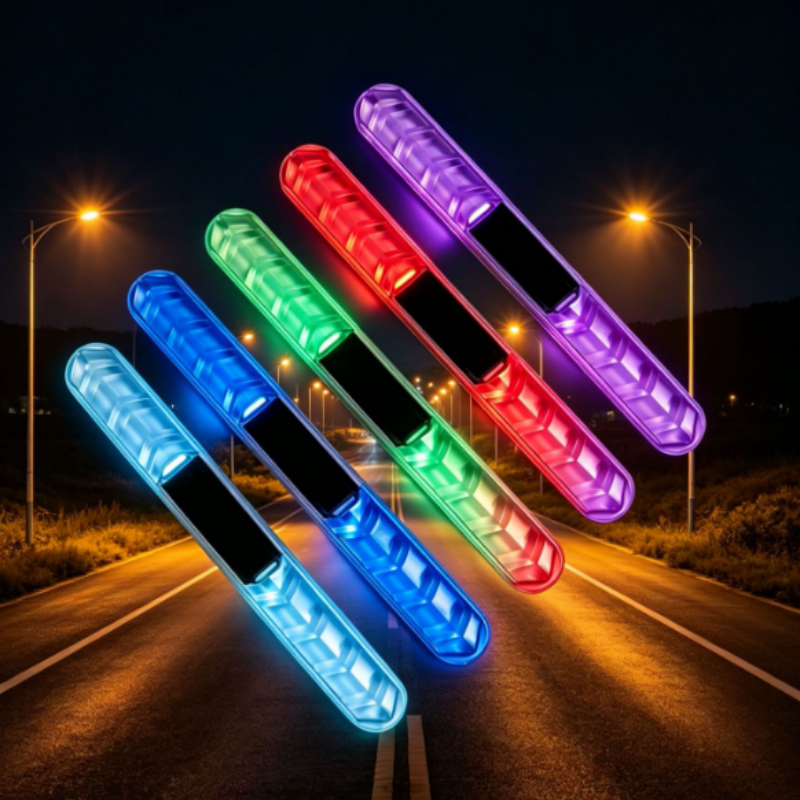 ☀️💡 Feu de signalisation anti-collision à LED solaire – Capteur de luminosité automatique