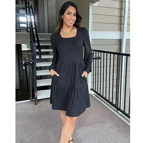 🍂Automne 2025 Nouveau style 49 % de réduction⏰Robe côtelée à encolure carrée et manches lanternes pour femme