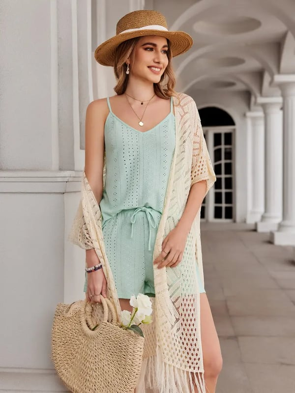 🌸🦋🌼 OFFRE LIMITÉE 50% DE RÉDUCTION! Poncho/Pareo Bohème en Maille Ajourée pour Femme – Ouverture Devant avec Pompons et Franges, Tissu Léger, Idéal pour les Jours Ensoleillés, les Vacances et le Quotidien Chic ✨🎶