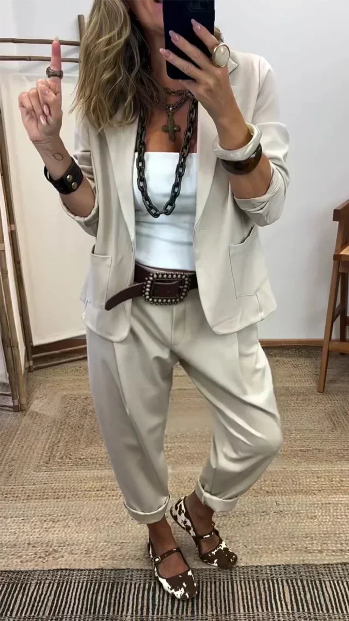 💎61% DE RÉDUCTION – TEMPS LIMITÉ💎Ensemble Veste à Col & Pantalon pour Femme – Coupe Cintrée, Tissu Doux & Look Professionnel Élégant👖✨