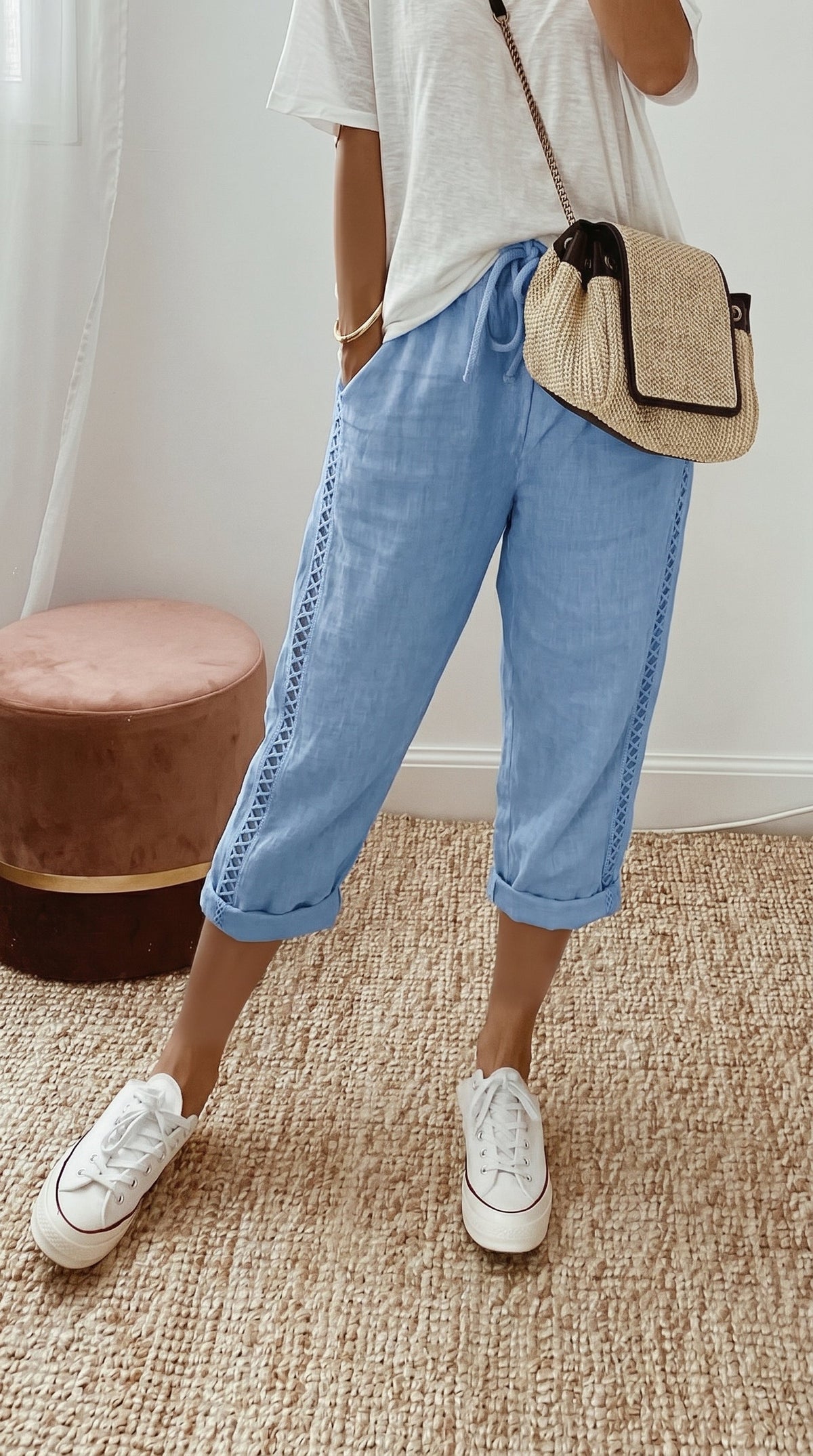 Pantalon d'été capri pour femme avec détails en dentelle