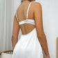 CHEMISE DE NUIT EN SATIN AVEC DENTELLE FLORALE ET DOS OUVERT