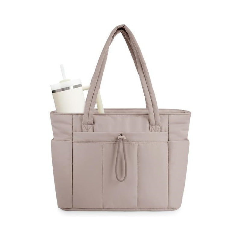 💕 Promotion Spéciale -50% 🎁 Sac Cabas Matelassé Wandering Nature avec Porte-Gobelet, Compartiment pour Ordinateur Portable & Passe-Sangle pour Valise – Idéal Voyage, Travail, Infirmières, Femmes