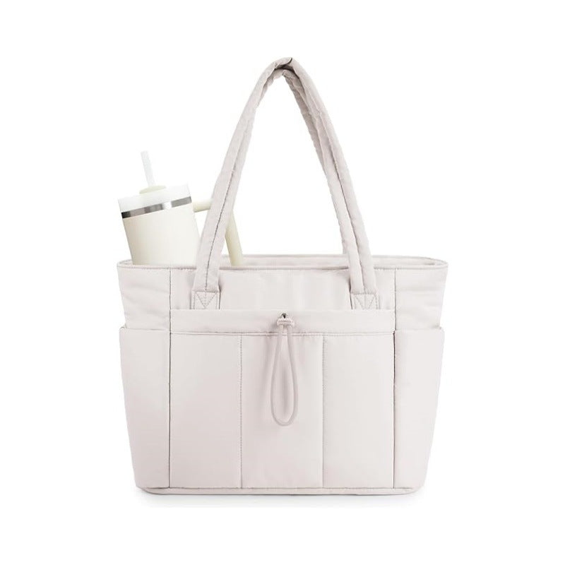 💕 Promotion Spéciale -50% 🎁 Sac Cabas Matelassé Wandering Nature avec Porte-Gobelet, Compartiment pour Ordinateur Portable & Passe-Sangle pour Valise – Idéal Voyage, Travail, Infirmières, Femmes