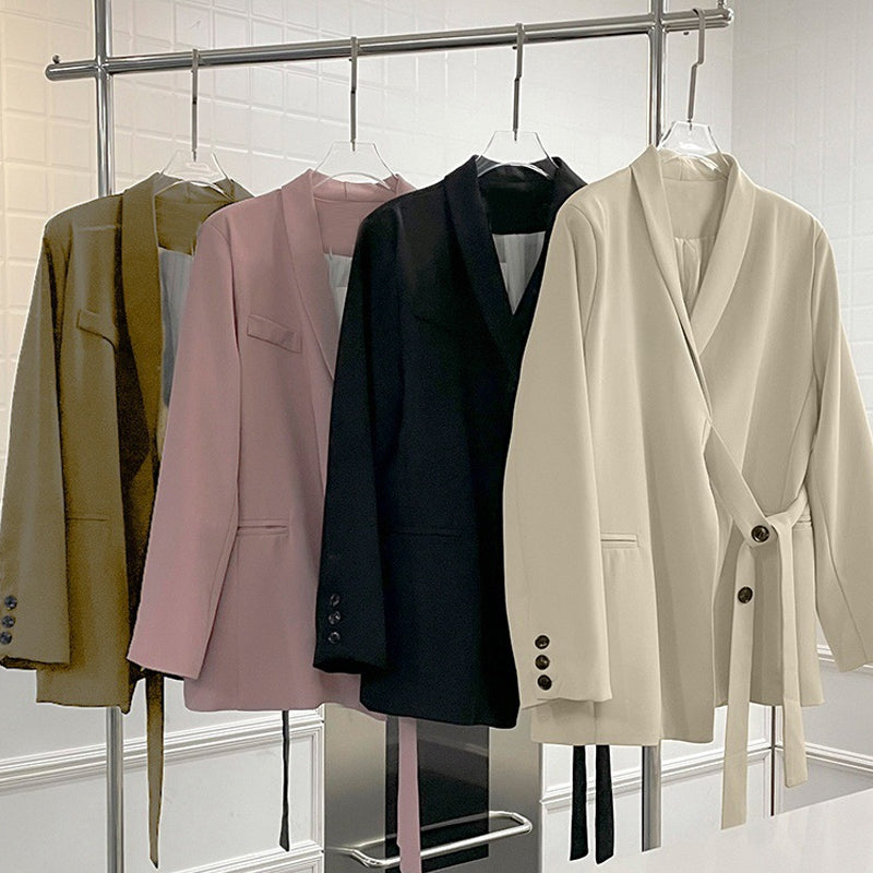 Ensemble 2 pièces formel pour femme : blazer noué sur le devant et pantalon à jambes larges