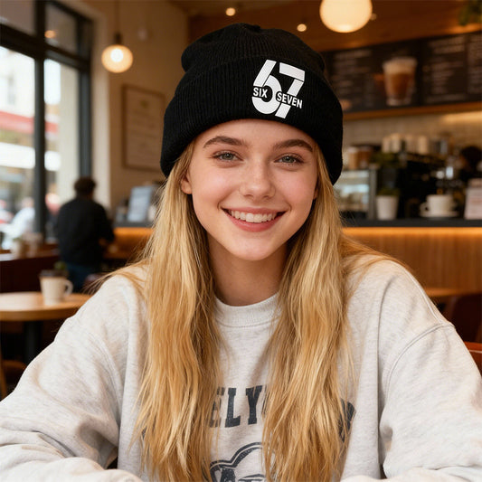 Bonnet graphique confortable et chaud numéro 67