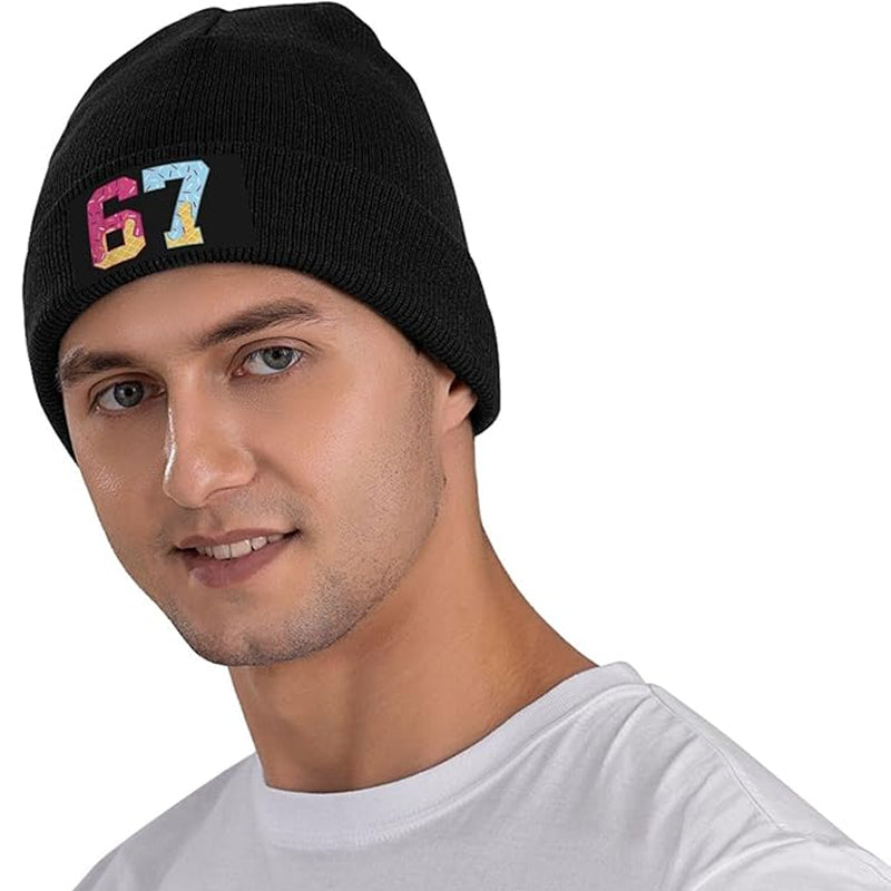 Bonnet graphique confortable et chaud numéro 67