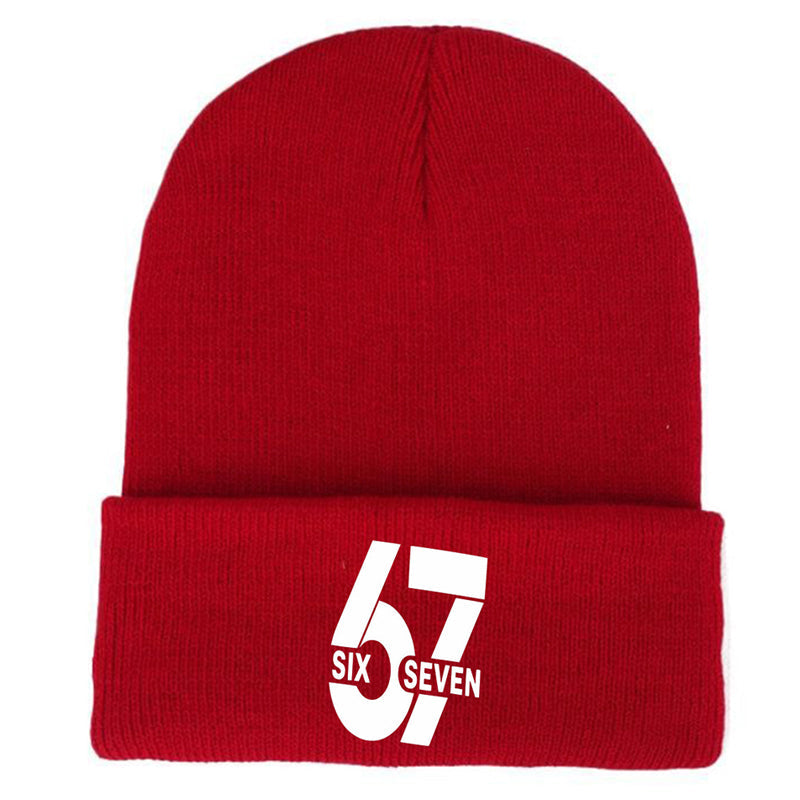 Bonnet graphique confortable et chaud numéro 67