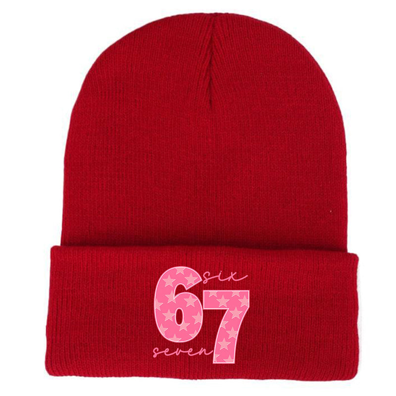 Bonnet graphique confortable et chaud numéro 67
