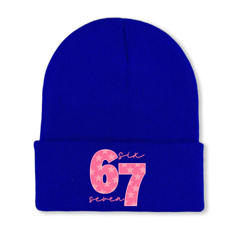 Bonnet graphique confortable et chaud numéro 67