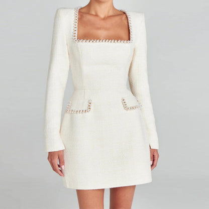 Mini-robe à manches longues et encolure carrée pour femme