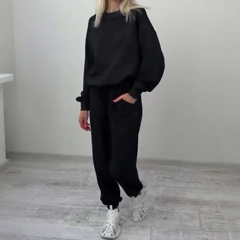 Ensemble 2 pièces pour femme comprenant un pull chaud et un pantalon