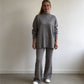 Ensemble pull et pantalon en tricot orné de strass