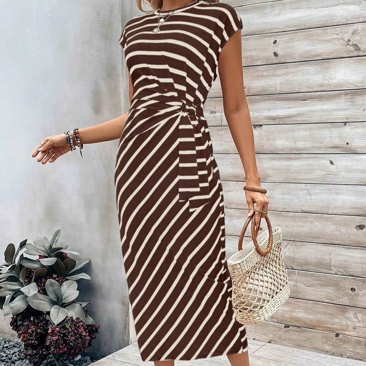 🔥 DERNIER JOUR DE SOLDES – 50% DE RÉDUCTION !! 💕 Robe Élégante à Taille Nouée pour Femme – Extensible, Flatteuse & Parfaite de Jour comme de Nuit ! 🌞🌙