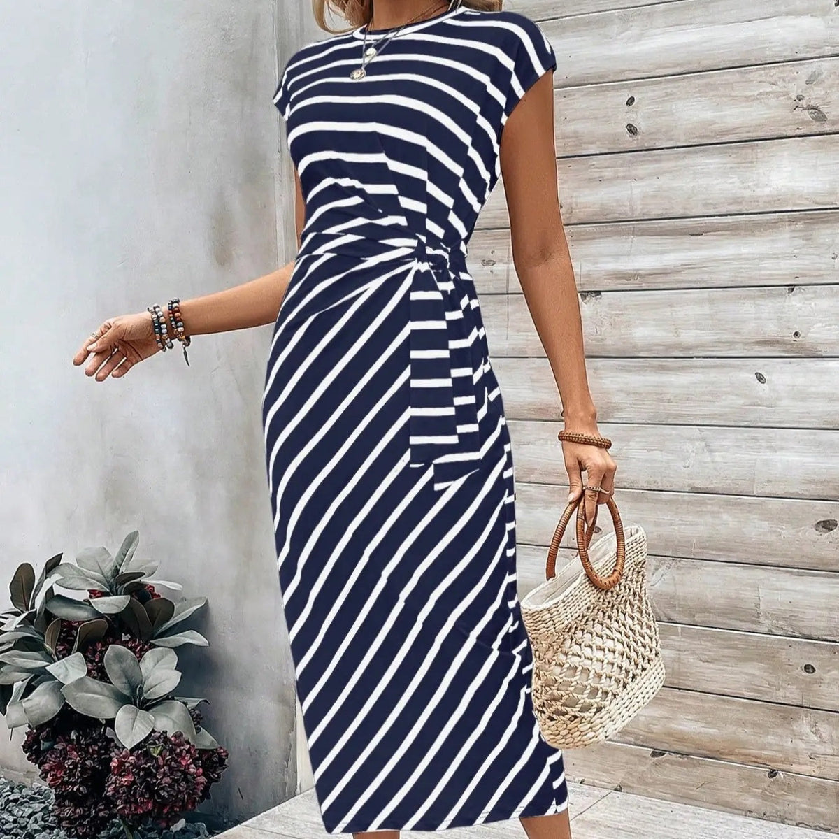 🔥 DERNIER JOUR DE SOLDES – 50% DE RÉDUCTION !! 💕 Robe Élégante à Taille Nouée pour Femme – Extensible, Flatteuse & Parfaite de Jour comme de Nuit ! 🌞🌙