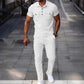 Ensemble homme composé d'un haut à manches courtes en maille gaufrée et d'un pantalon