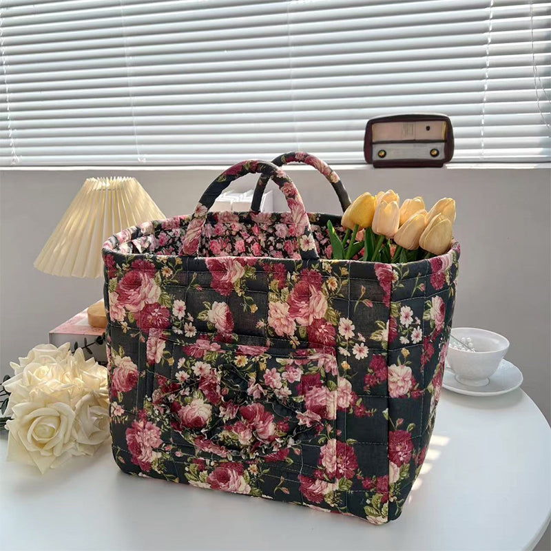 🌸 Panier de rangement portable en tissu floral : élégance vintage et praticité combinées ! 🌟