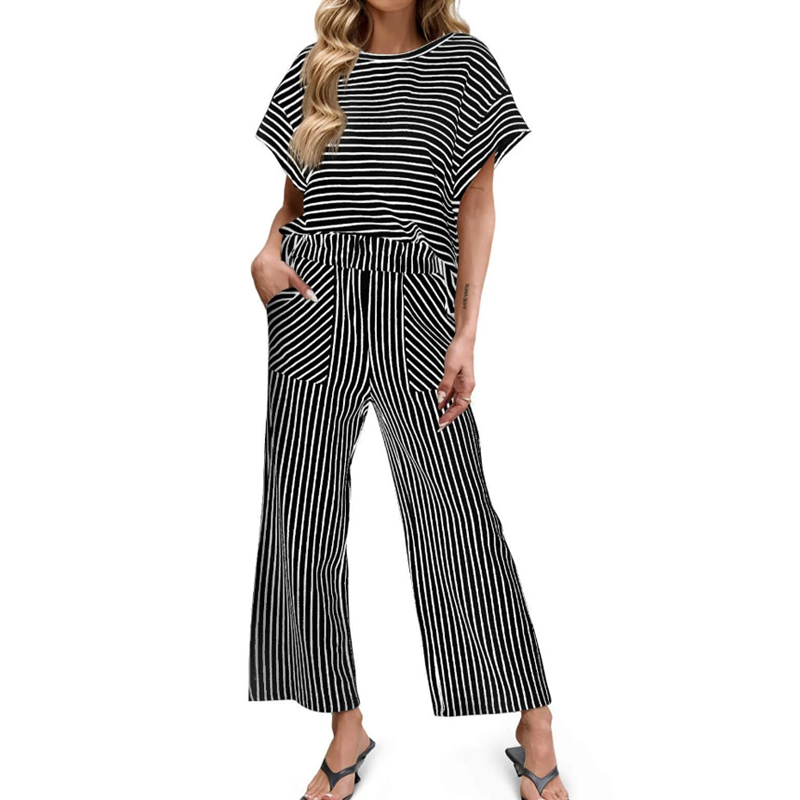 Ensemble deux pièces rayé pour femme