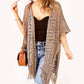 🌸🦋🌼 OFFRE LIMITÉE 50% DE RÉDUCTION! Poncho/Pareo Bohème en Maille Ajourée pour Femme – Ouverture Devant avec Pompons et Franges, Tissu Léger, Idéal pour les Jours Ensoleillés, les Vacances et le Quotidien Chic ✨🎶