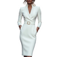 Robe chic à taille marquée